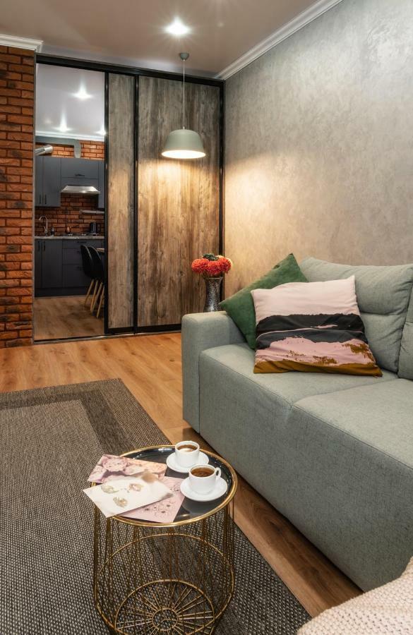 Paulmarie Apartments On Gogolya 39 Bobruisk Exterior photo